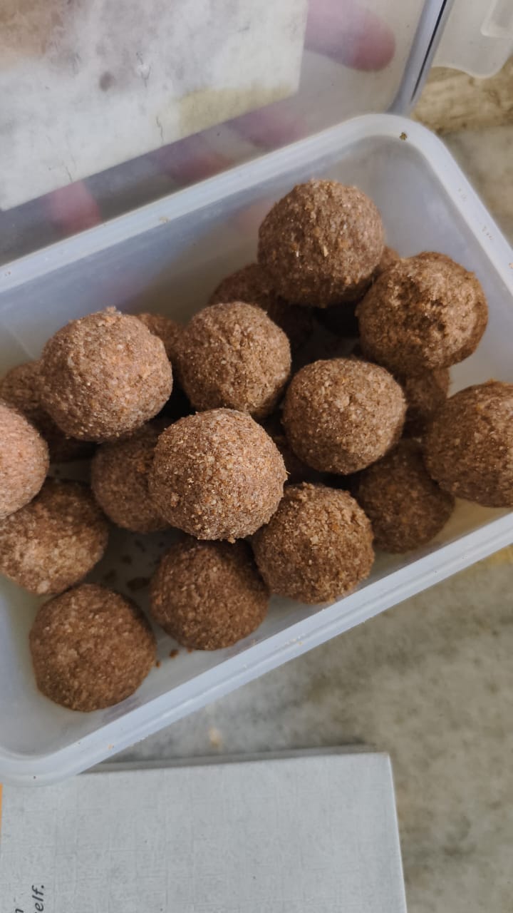 Gluten-free energy balls